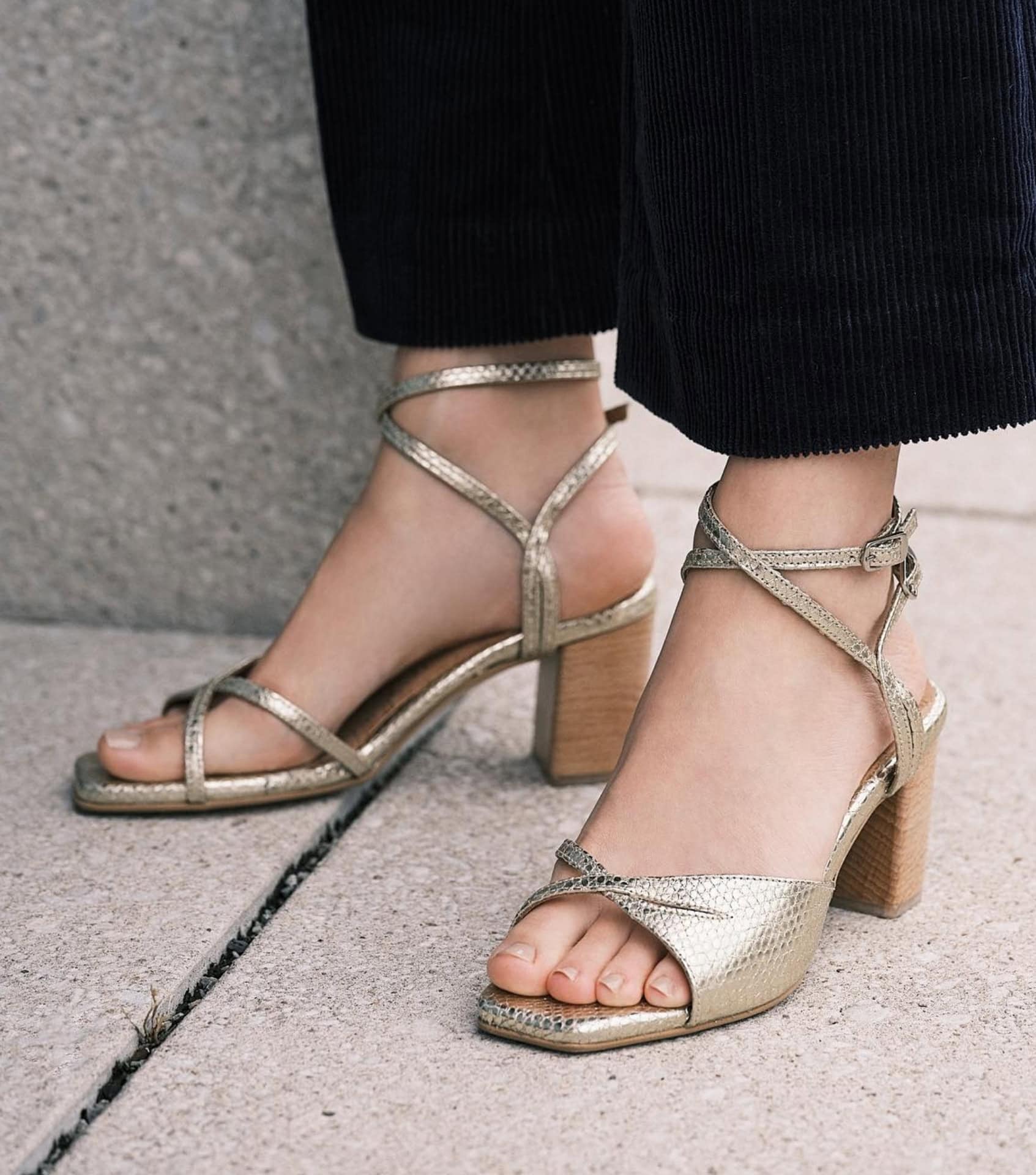 Image by Bhava (sustainable-shoes)