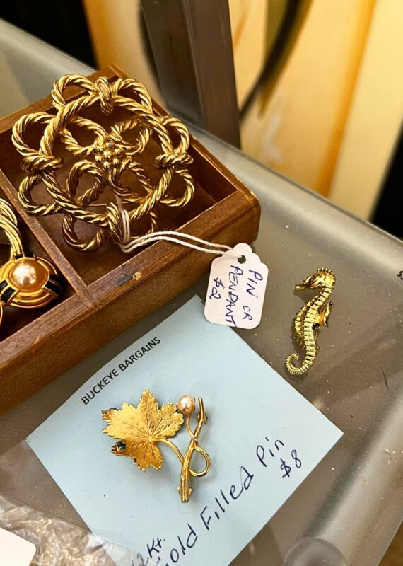 Image by Buckeye Bargains (thrift-stores-columbus-ohio)