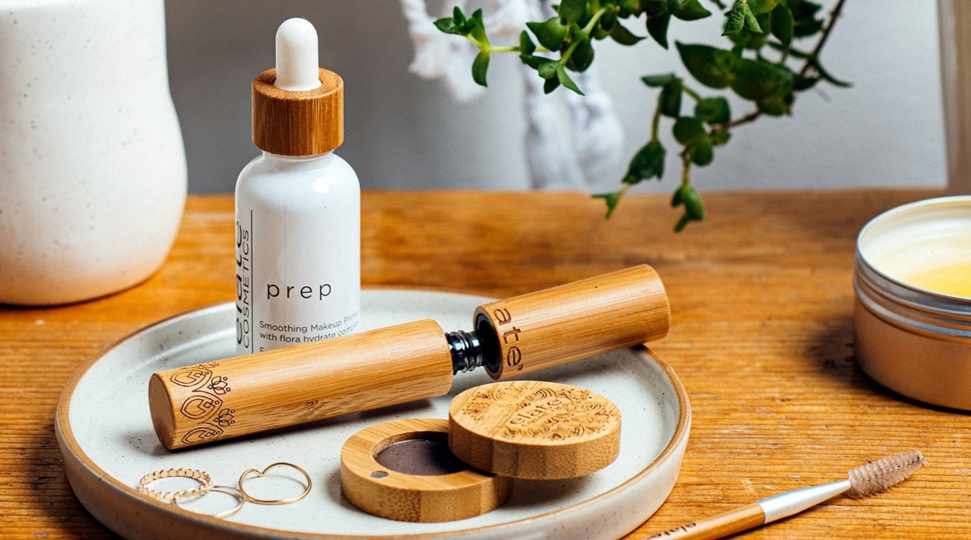 Organic makeup brands discount