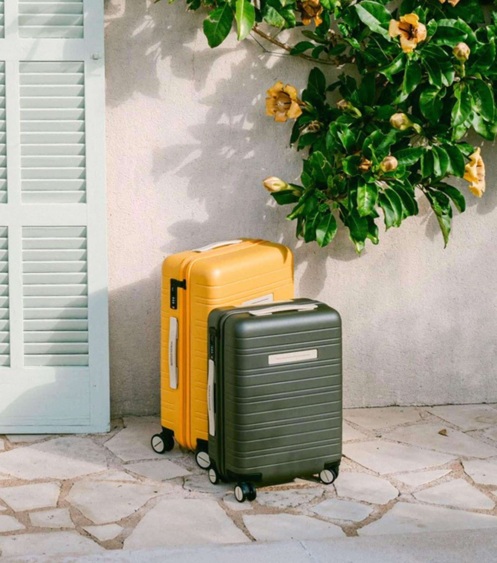 Image by Horizn Studios (eco-friendly-travel-products)