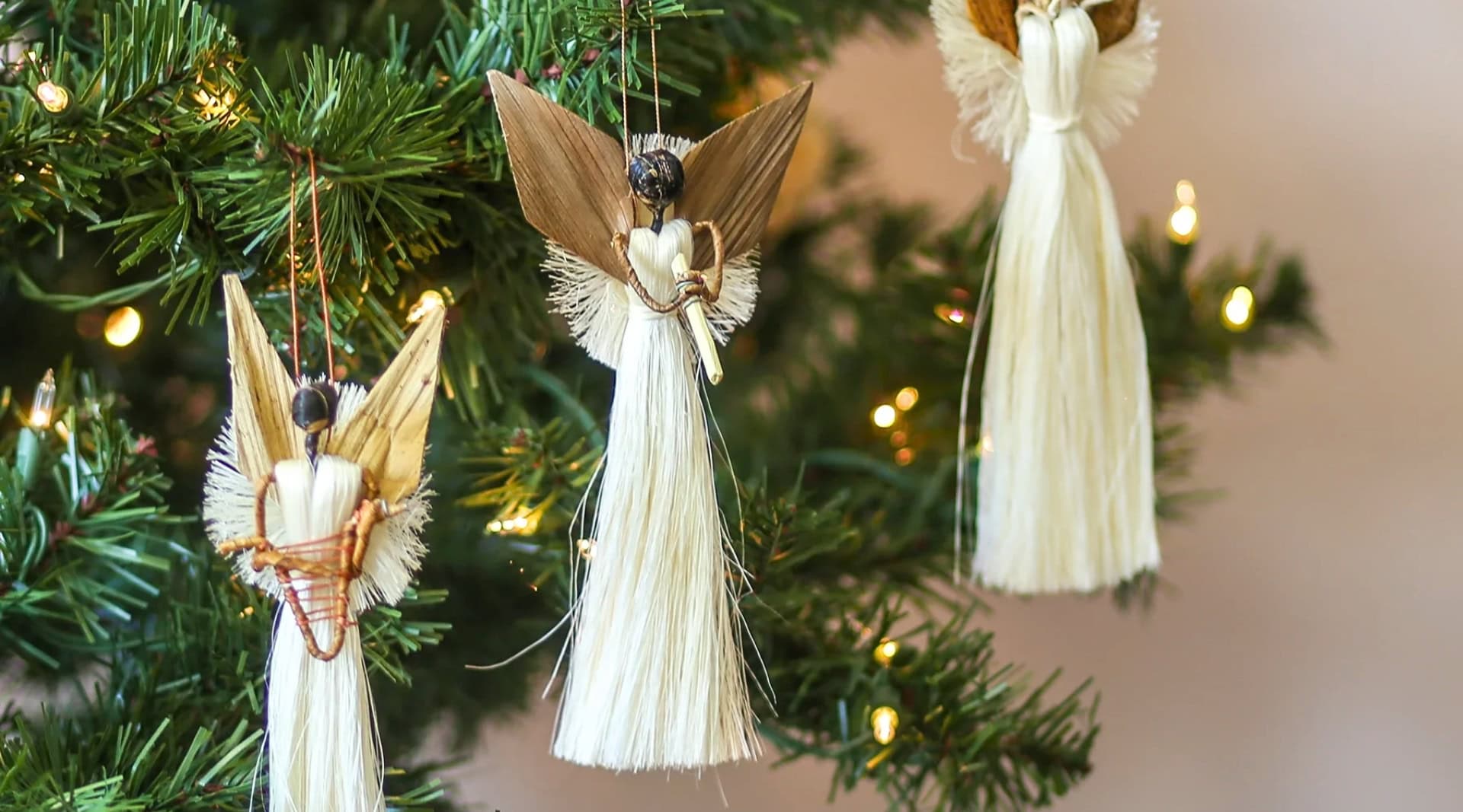 Image by Kazi (sustainable-christmas-decorations)