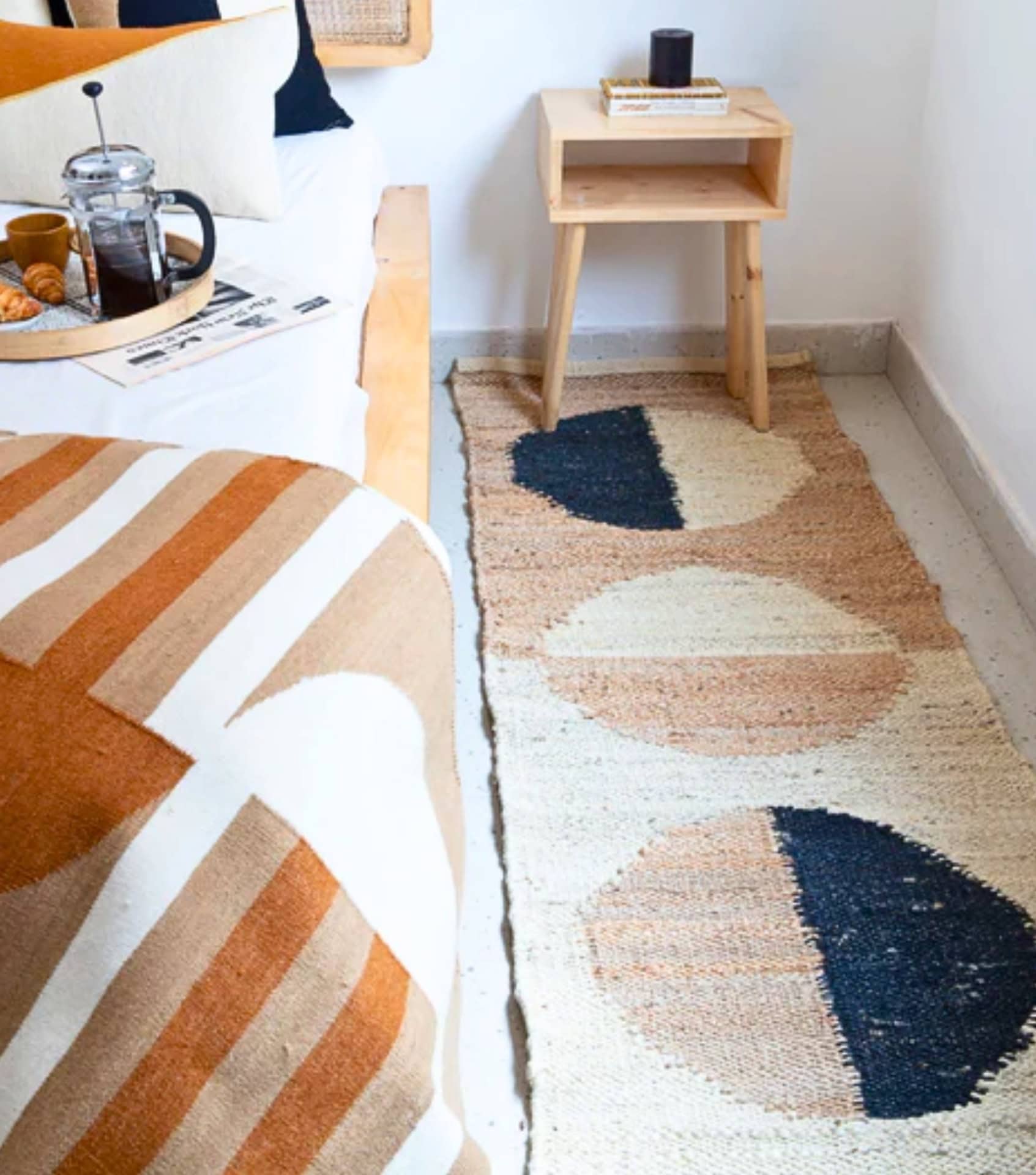 Image by Leah Singh (non-toxic-rugs) (2)
