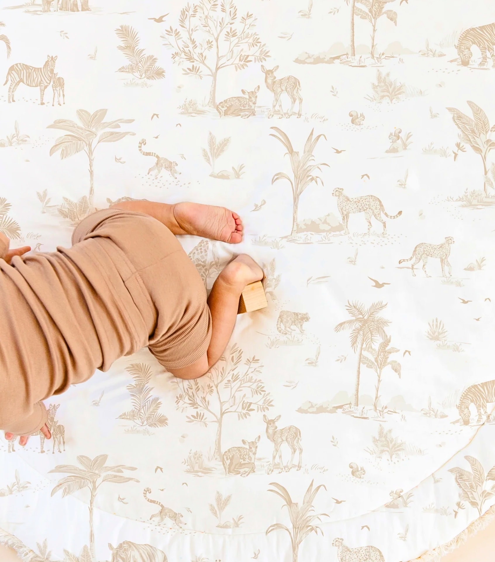 Image by Make Make Organics (non-toxic-nursery-rugs)