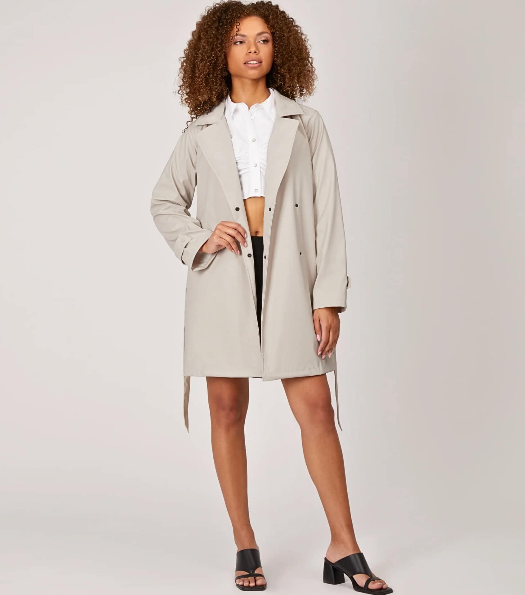 Image by Matt & Nat (sustainable-rain-jackets)