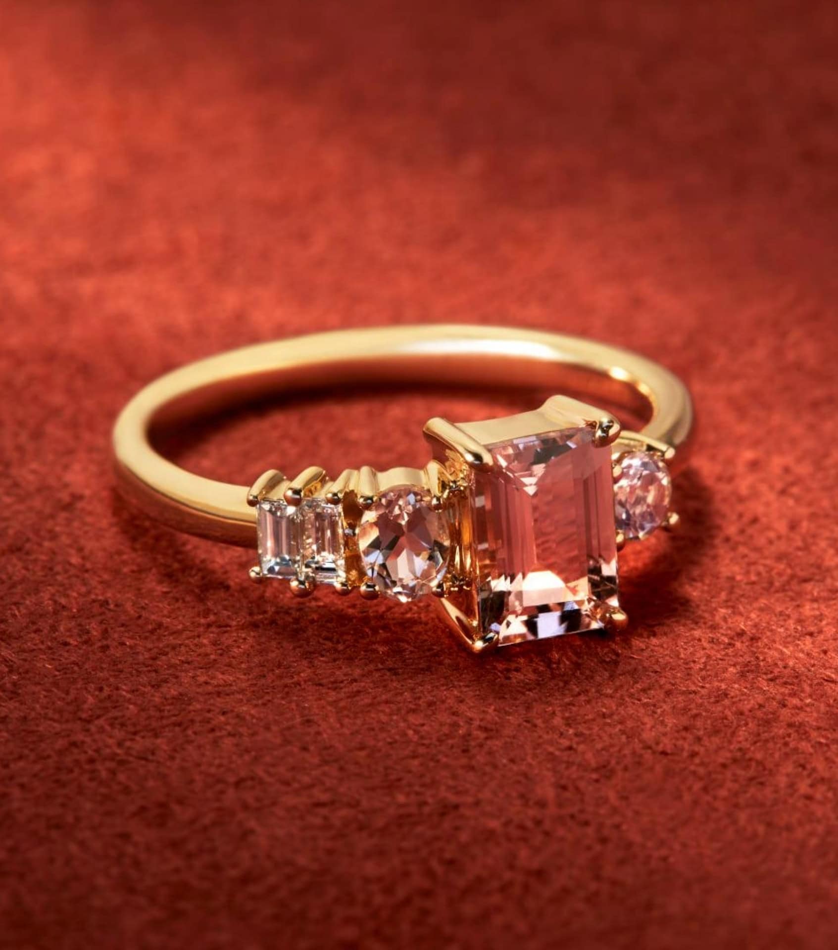Image by Mejuri (ethical-engagement-rings)