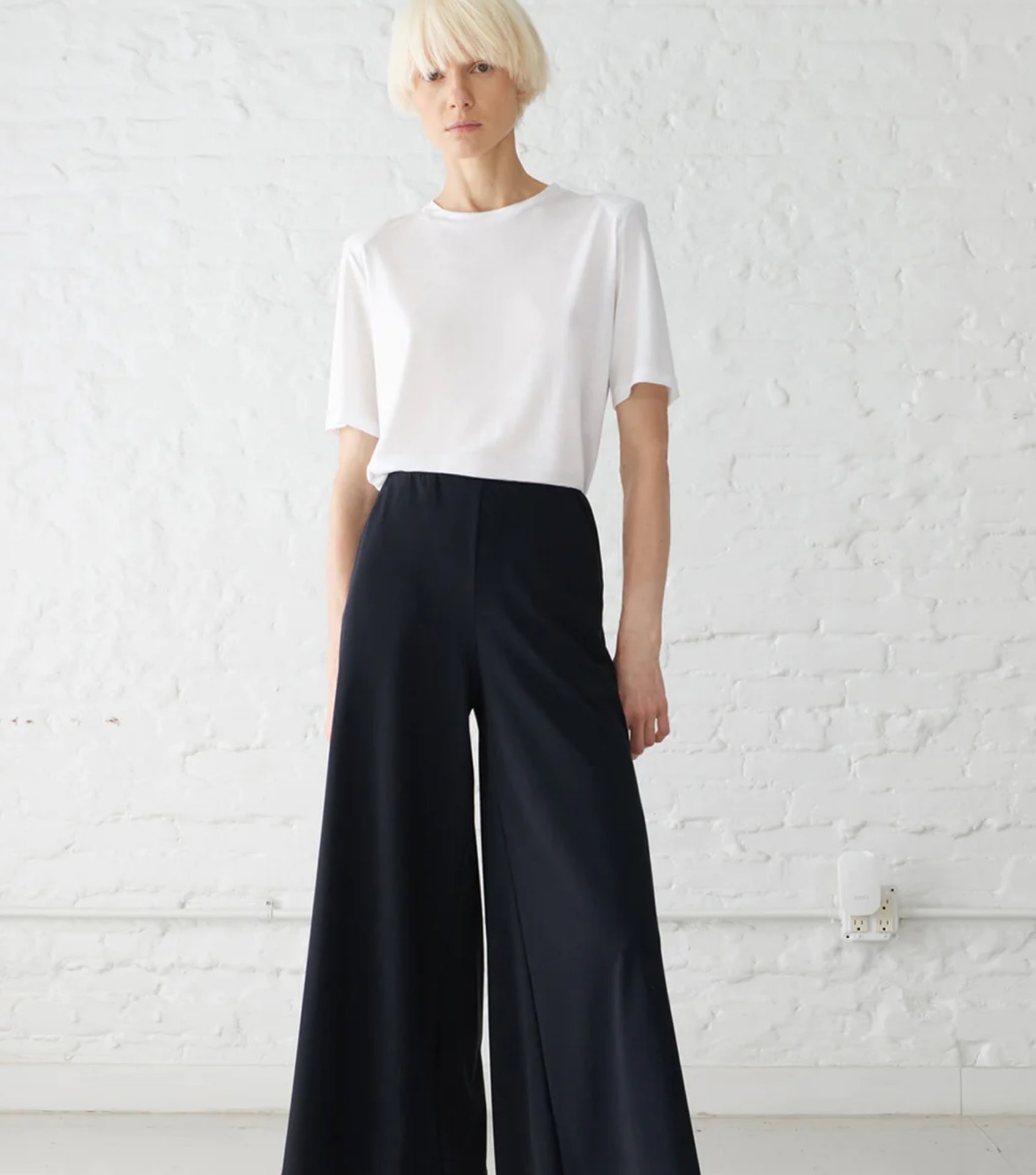 Image by Minimalist (ethical-clothing-brands) (2)