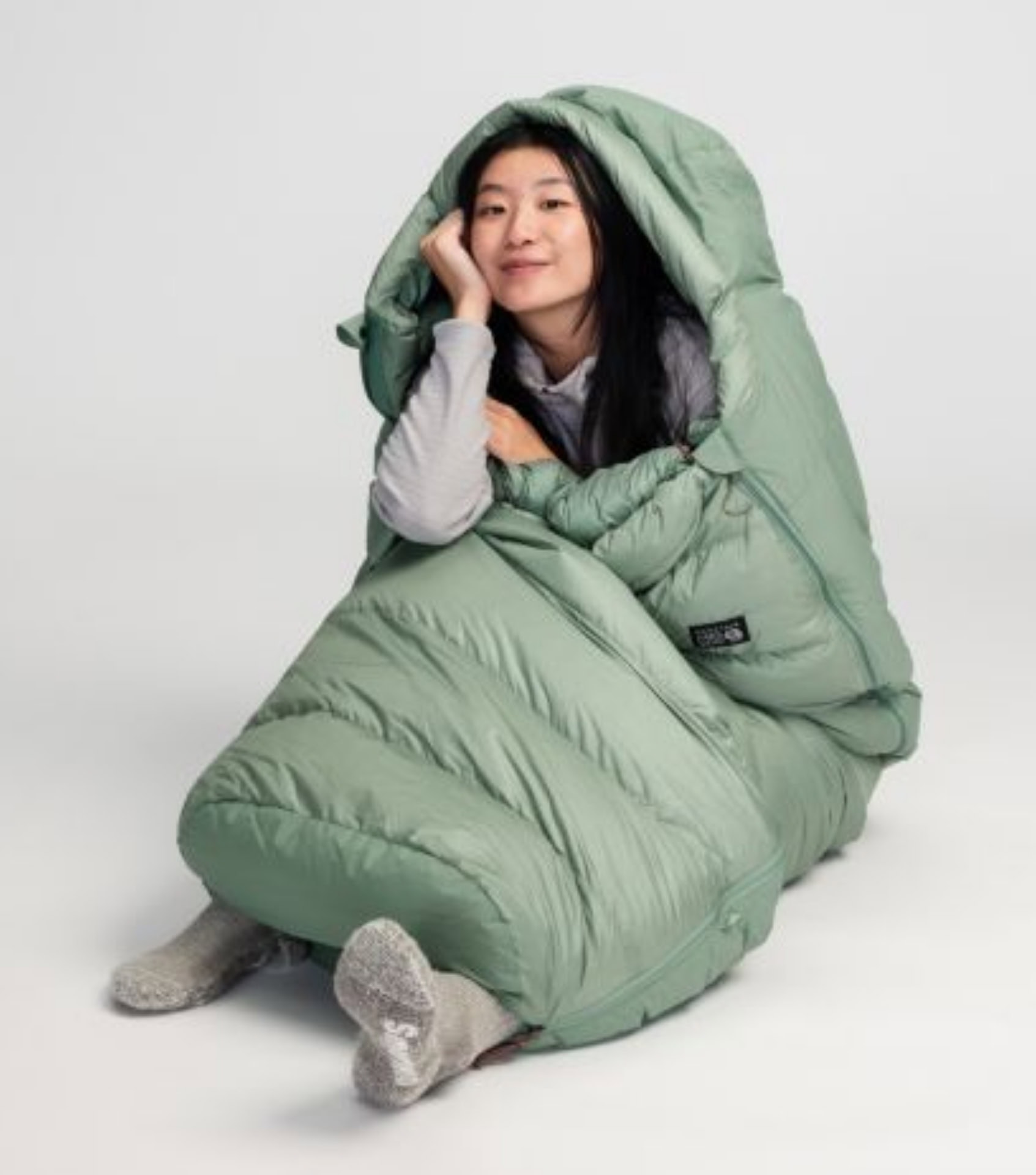 Image by Mountain Hardwear (sustainable-sleeping-bags) (2)