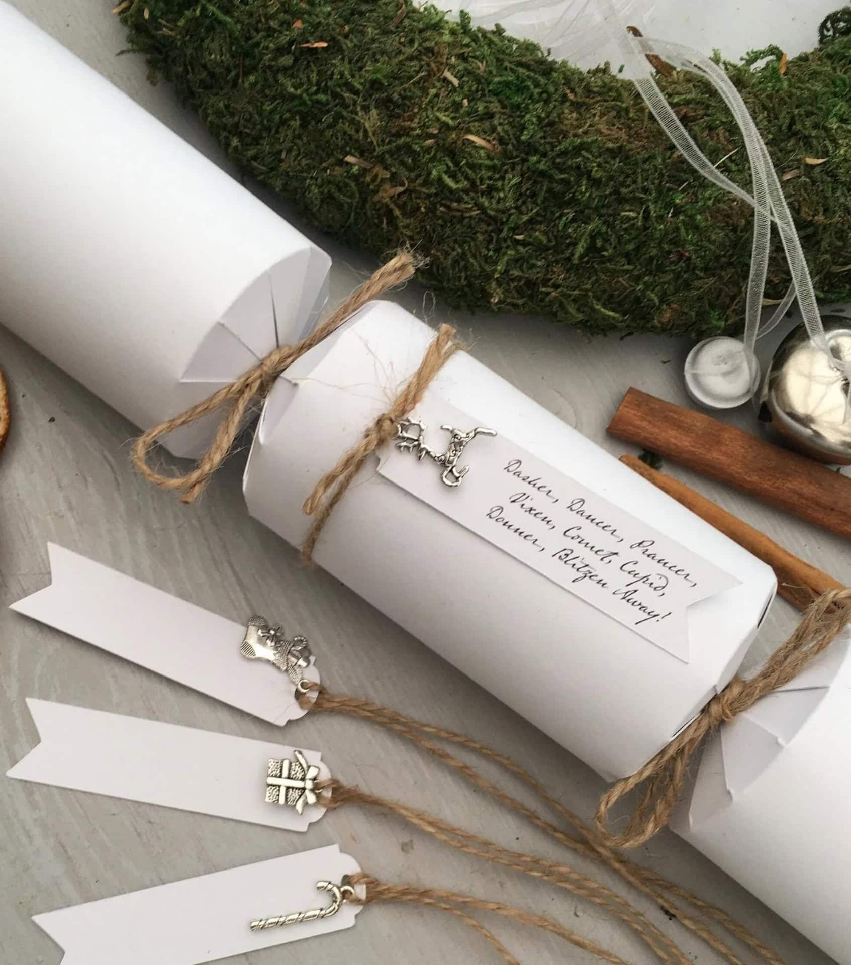 Image by Ms Claus Workshop Co (eco-friendly-christmas-crackers) (2)