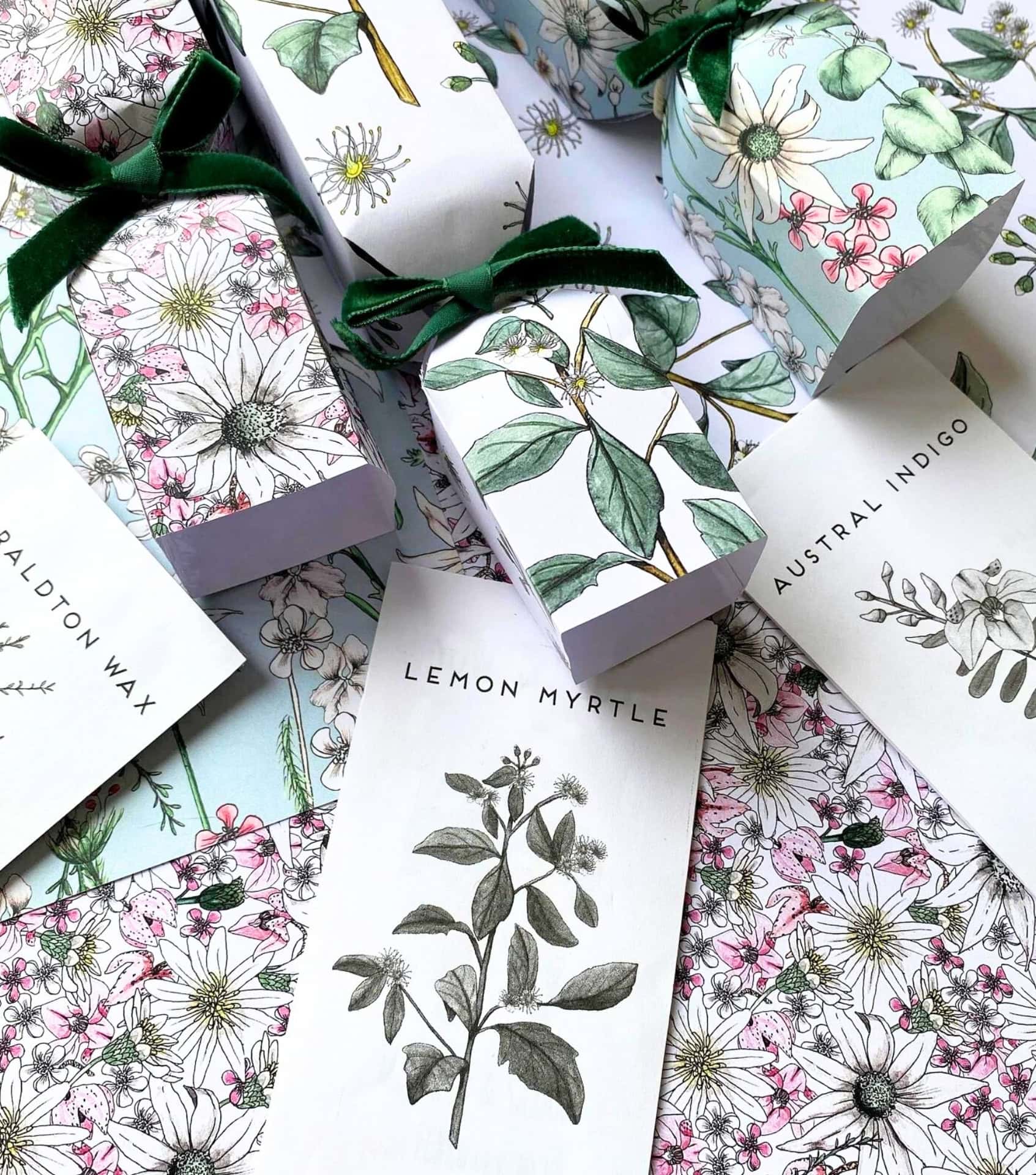 Image by Paper and Style Co. (eco-friendly-christmas-crackers) (2)
