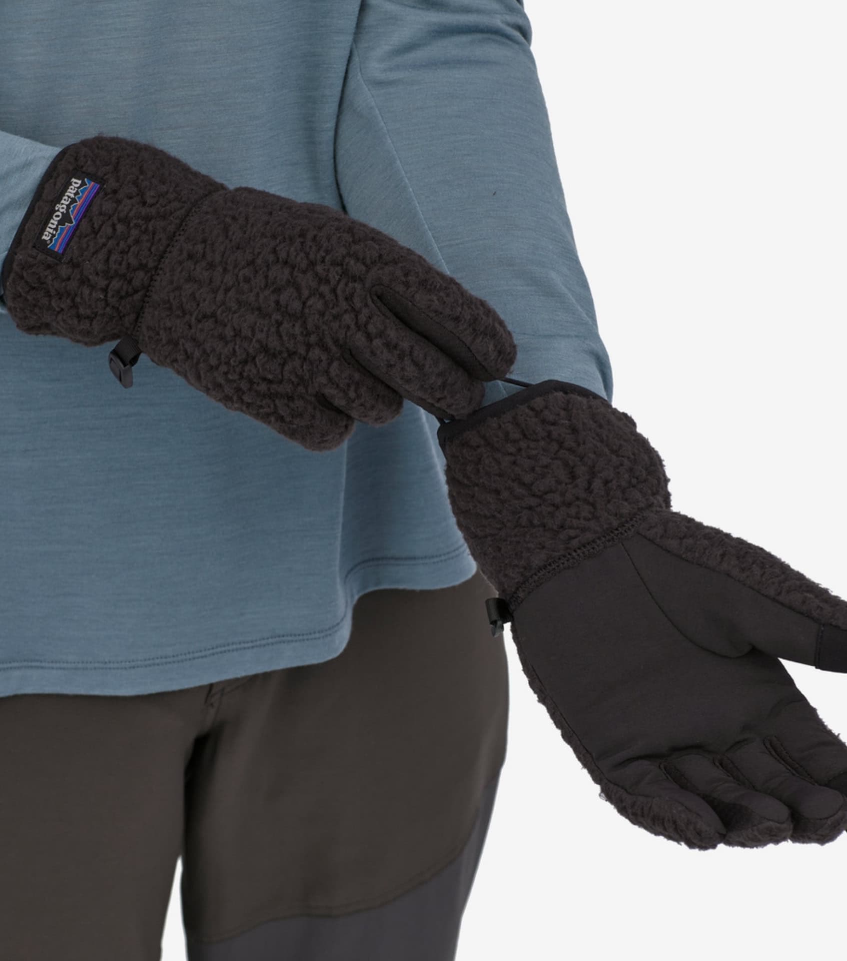 Image by Patagonia (vegan-gloves)