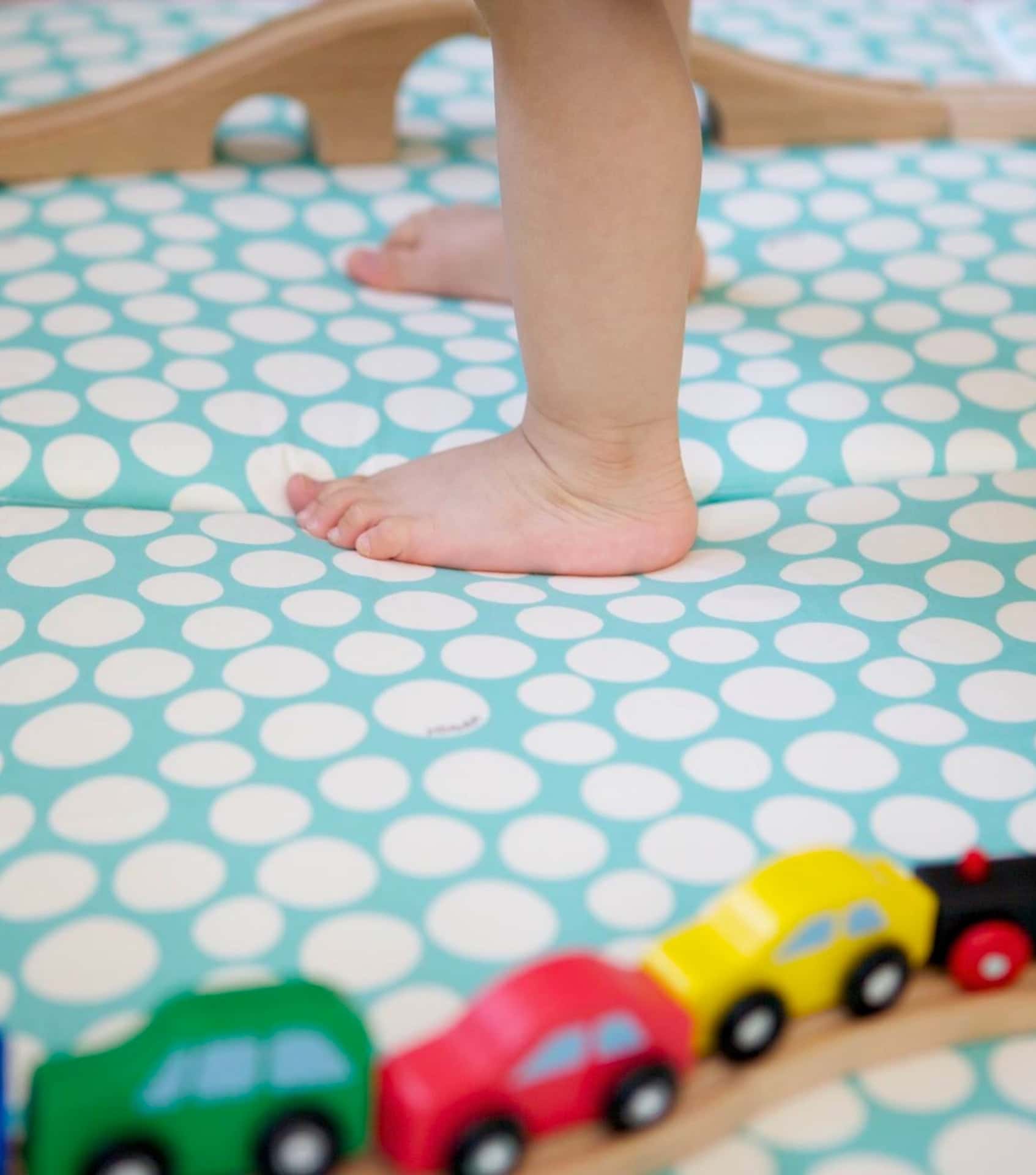 Image by Pillobebe (non-toxic-nursery-rugs) (2)