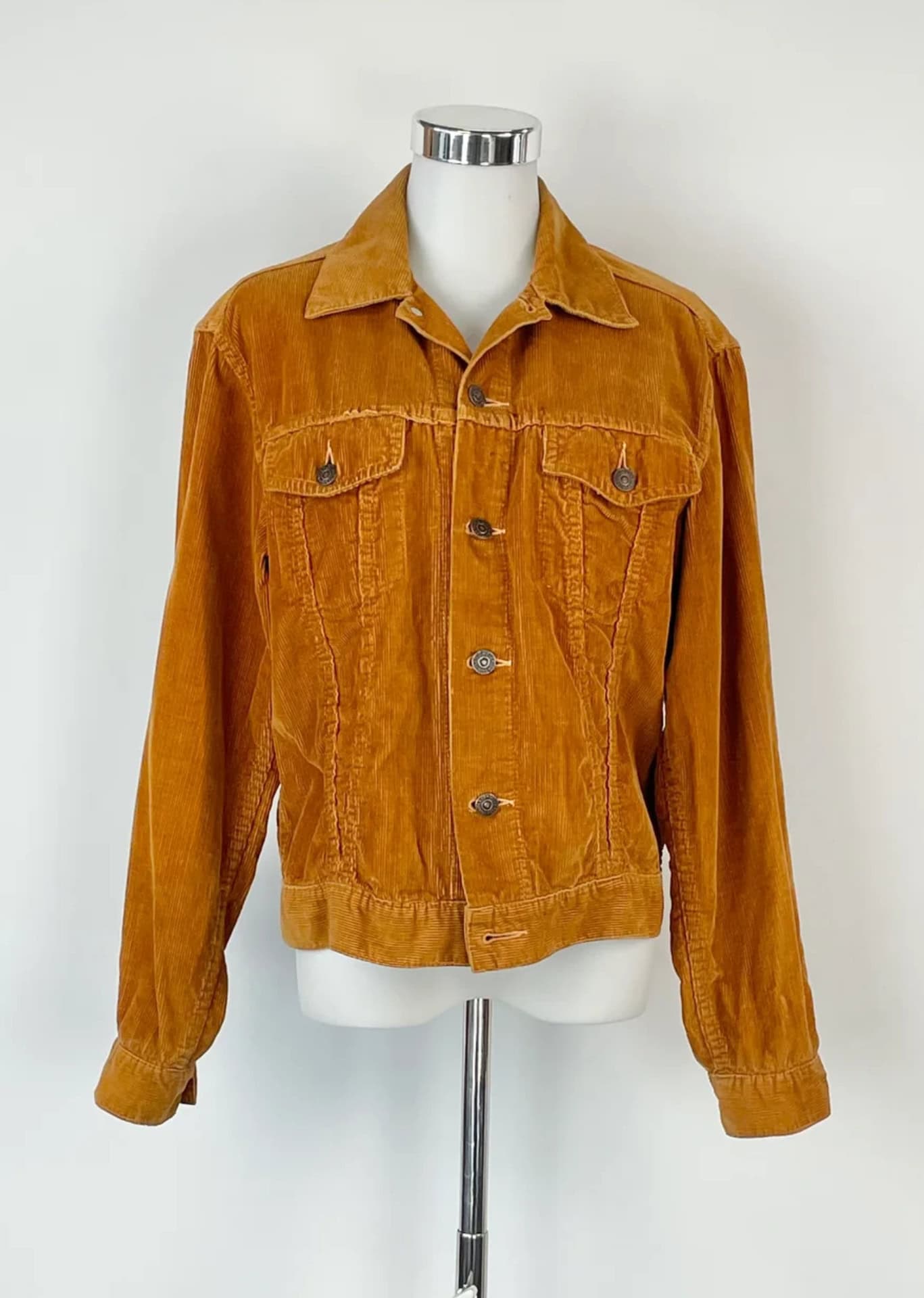 Image by Sacred Heart (online-op-shops-australia) (2)
