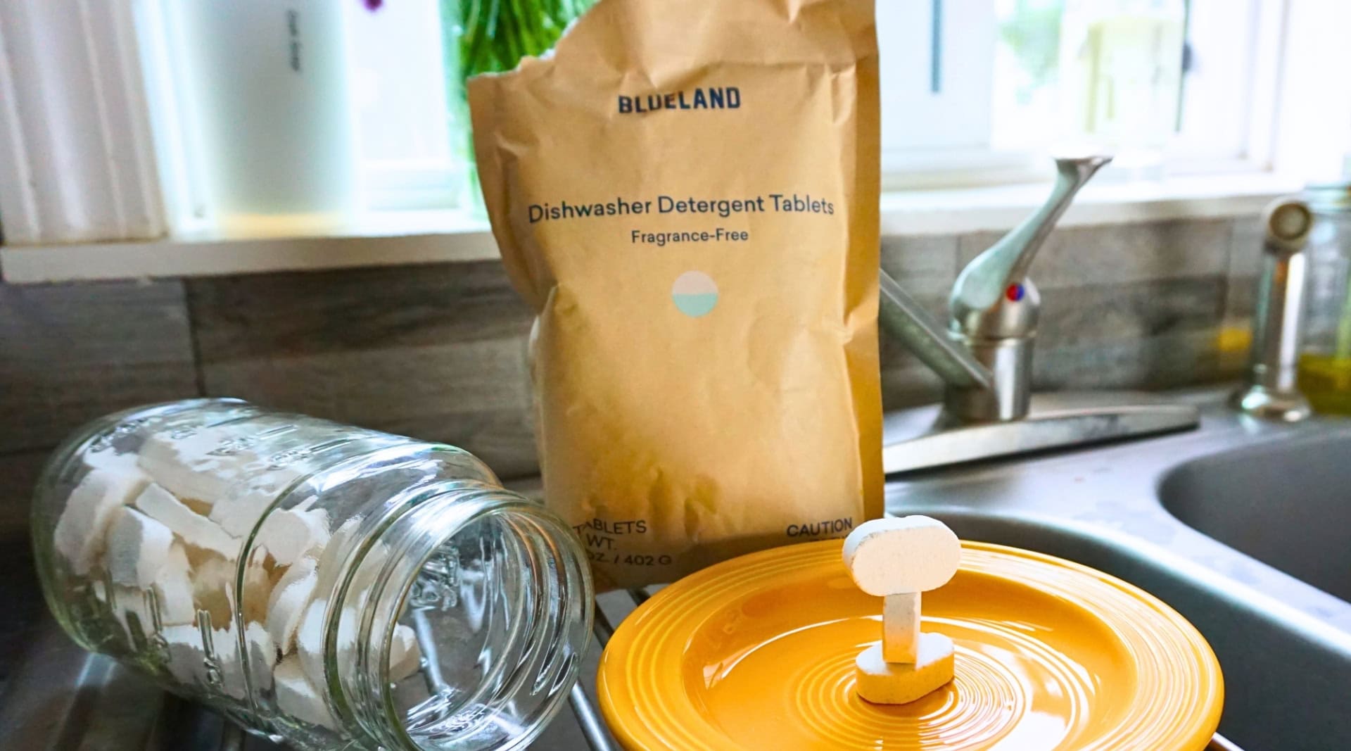 Image by Sustainable Jungle (Blueland) (eco-friendly-dishwasher-tablets)