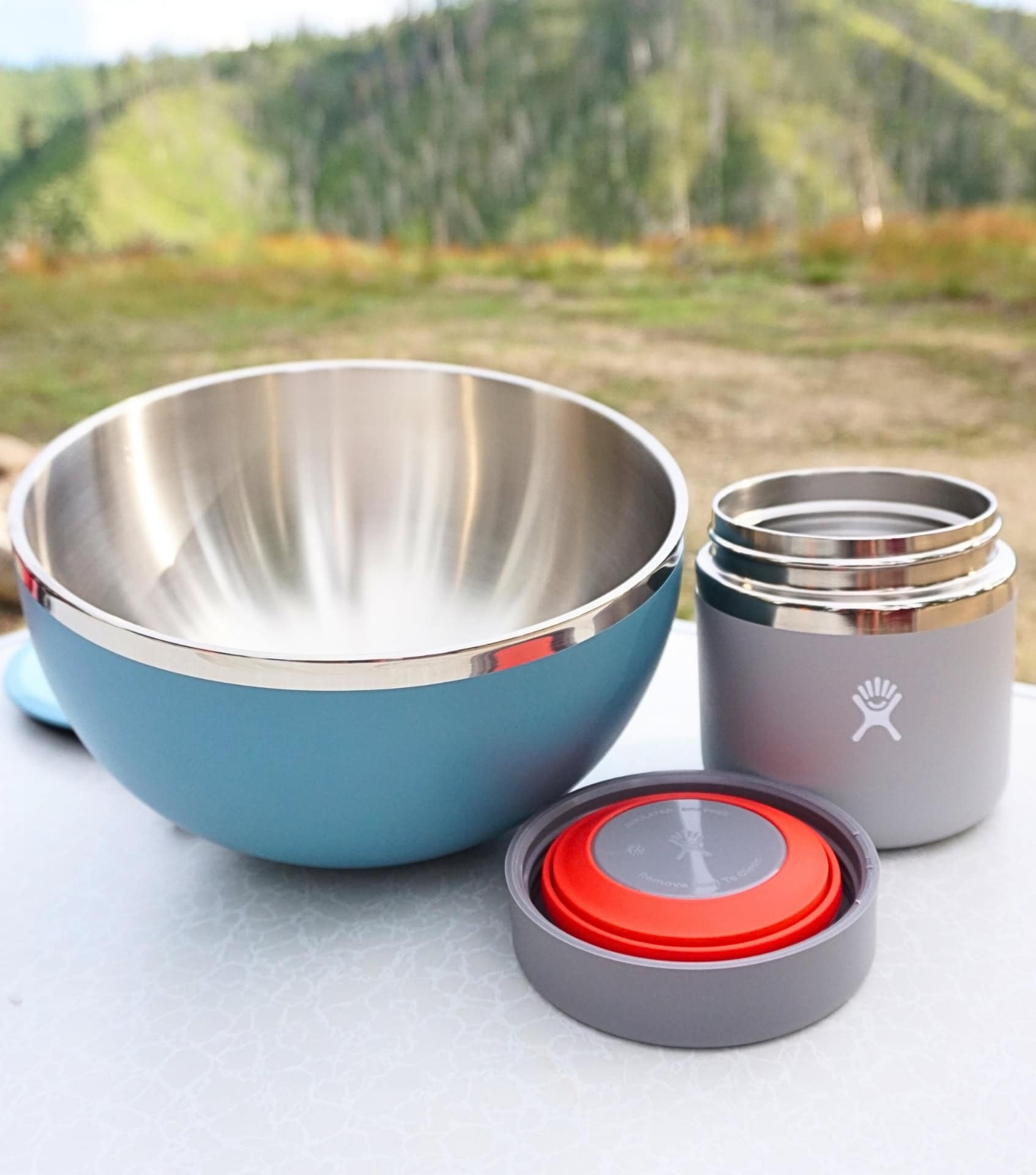 Image by Sustainable Jungle (Hydro Flask) (non-toxic-food-storage-containers)