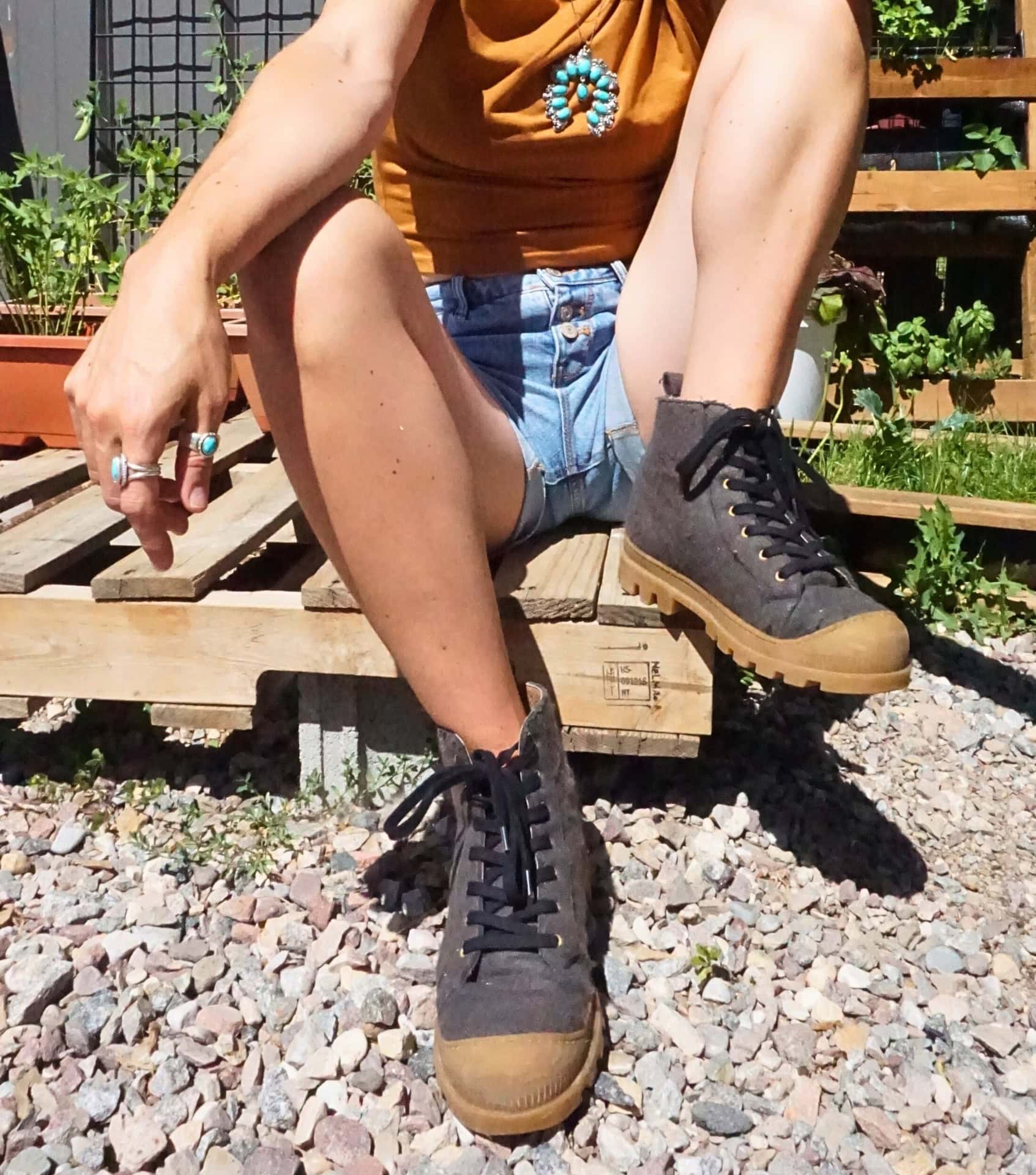 Image by Sustainable Jungle (NAE) (vegan-shoe-brands)
