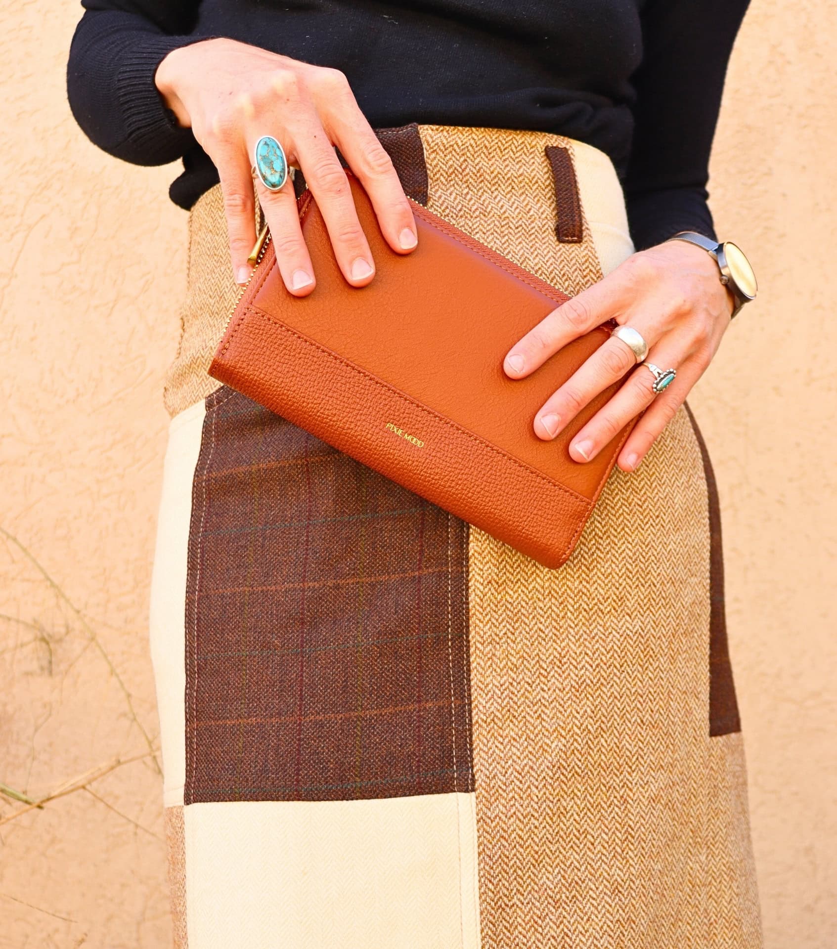 Image by Sustainable Jungle (Pixie Mood) (vegan-handbags-purses)