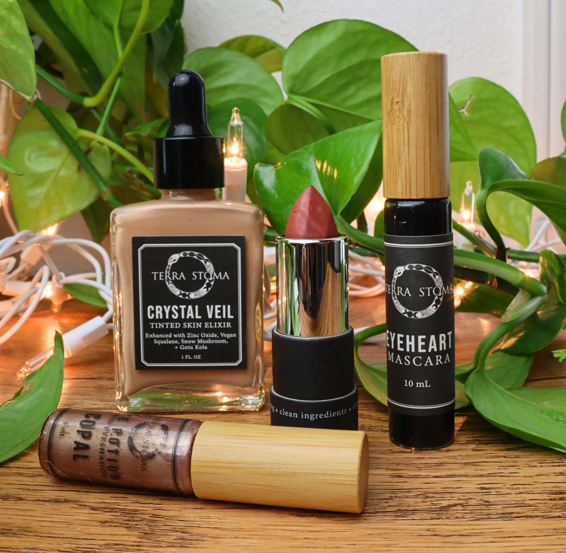 Image by Sustainable Jungle (Terra Stoma) (refillable-makeup)