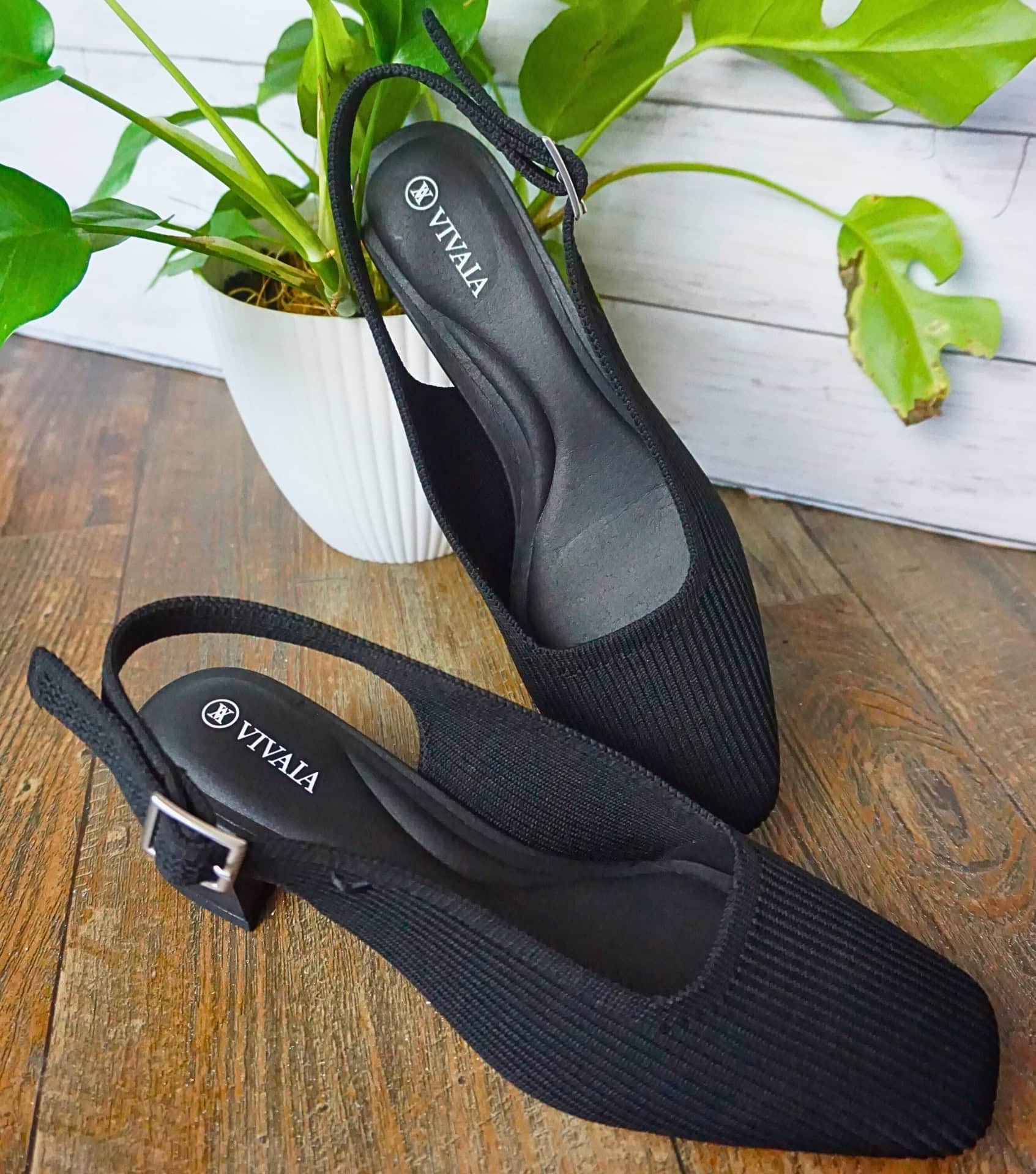 Image by Sustainable Jungle (Vivaia) recycled-shoes)