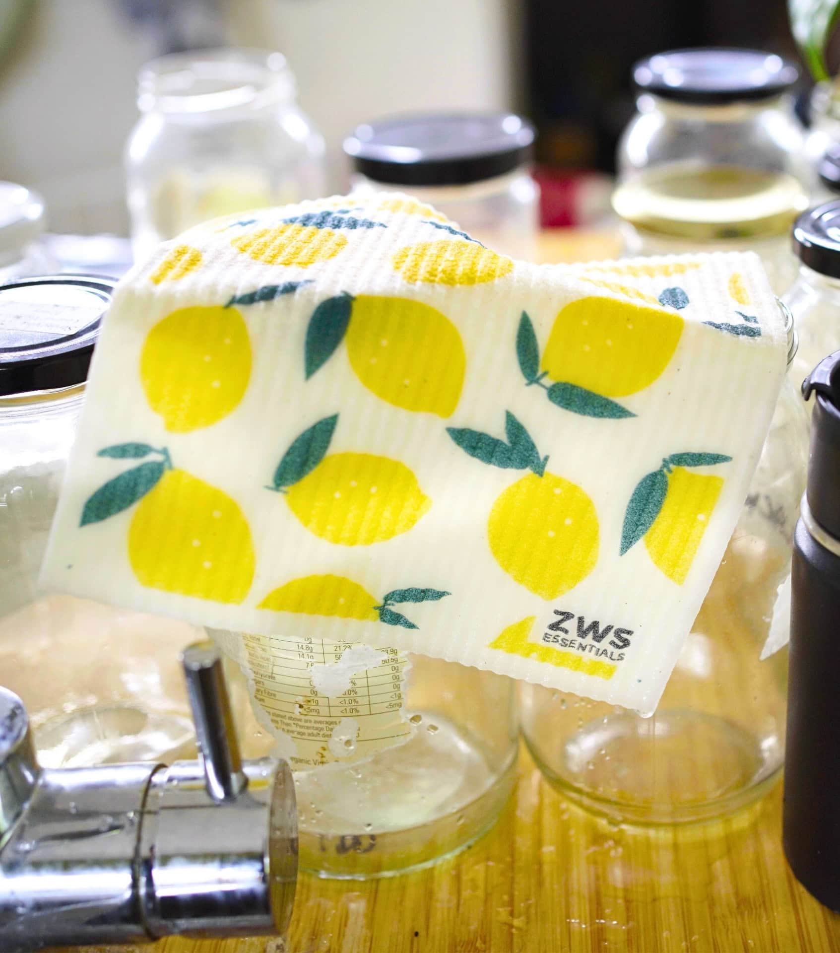 Image by Sustainable Jungle (ZWS Essentials) (reusable-paper-towels) (2)