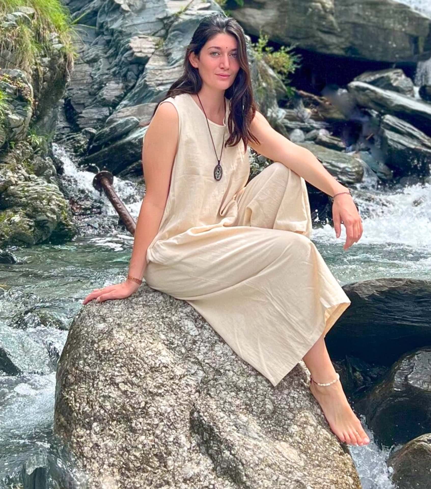 Image by Tender Rose Creations (hemp-clothing-brands)