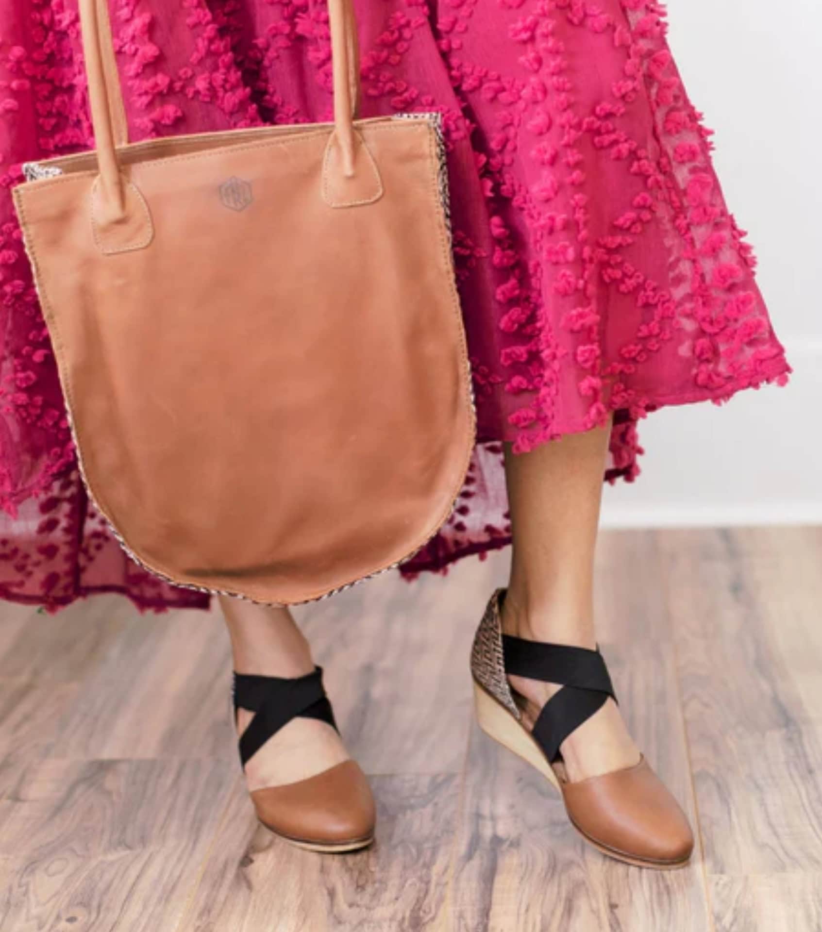 Image by The Root Collective (sustainable-shoes)
