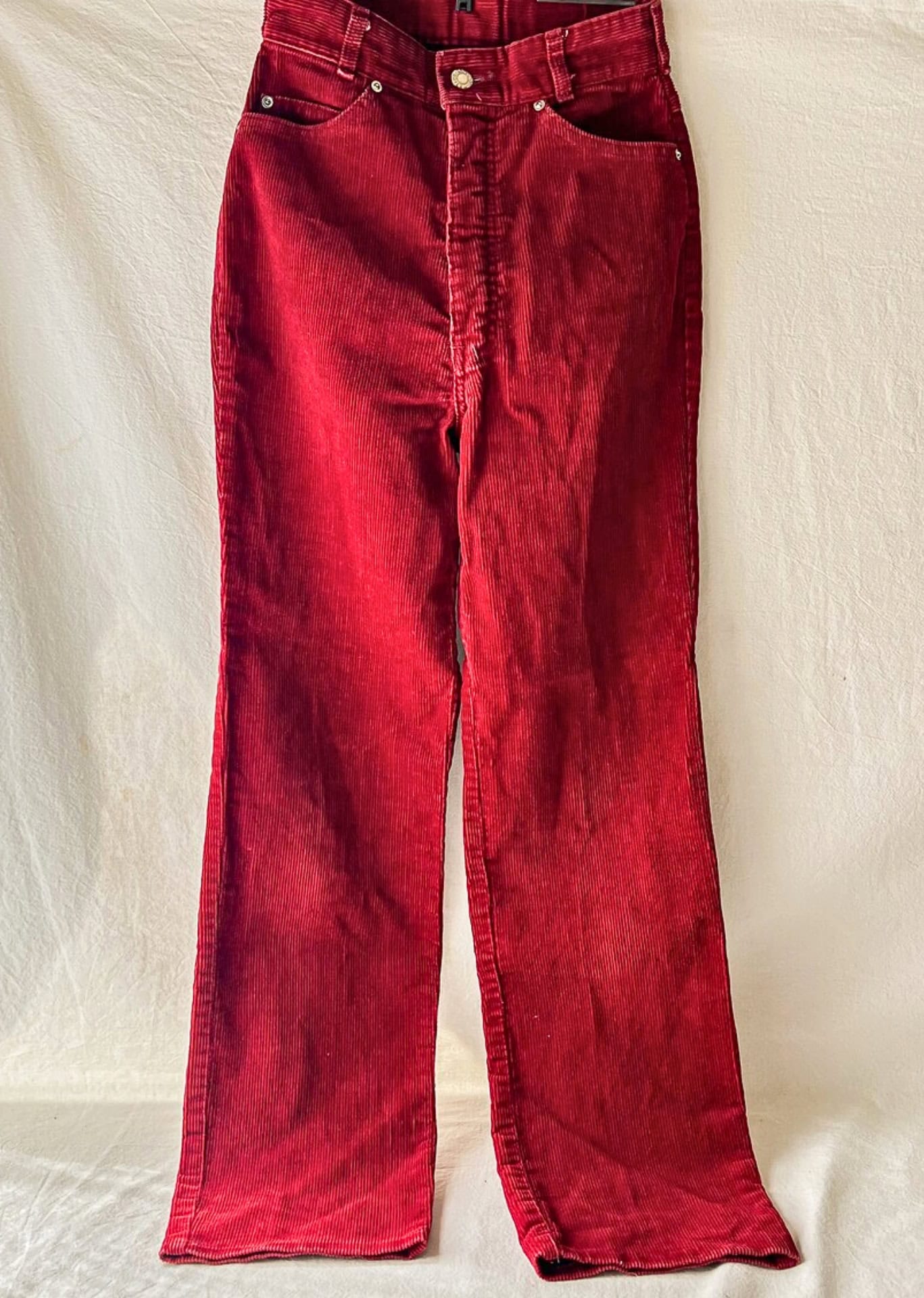 Image by The Savvy Collector (online-op-shops-australia)