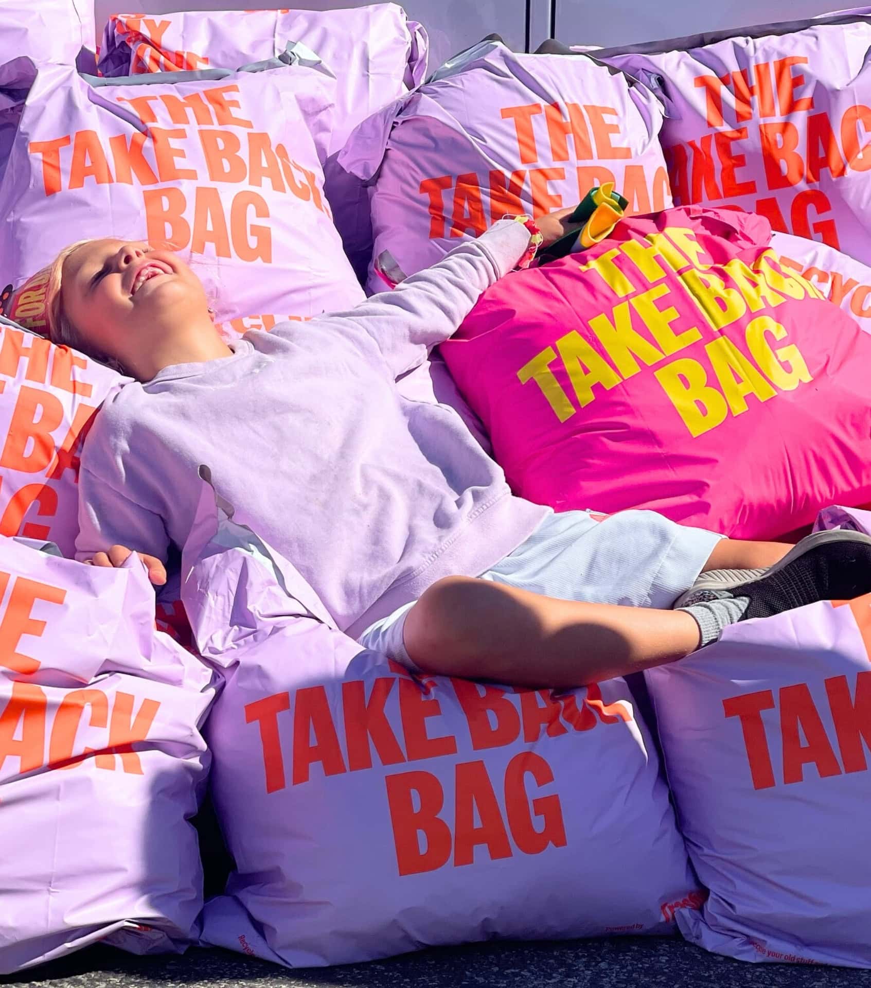 Image by Trashie (recycle-clothes-for-money)