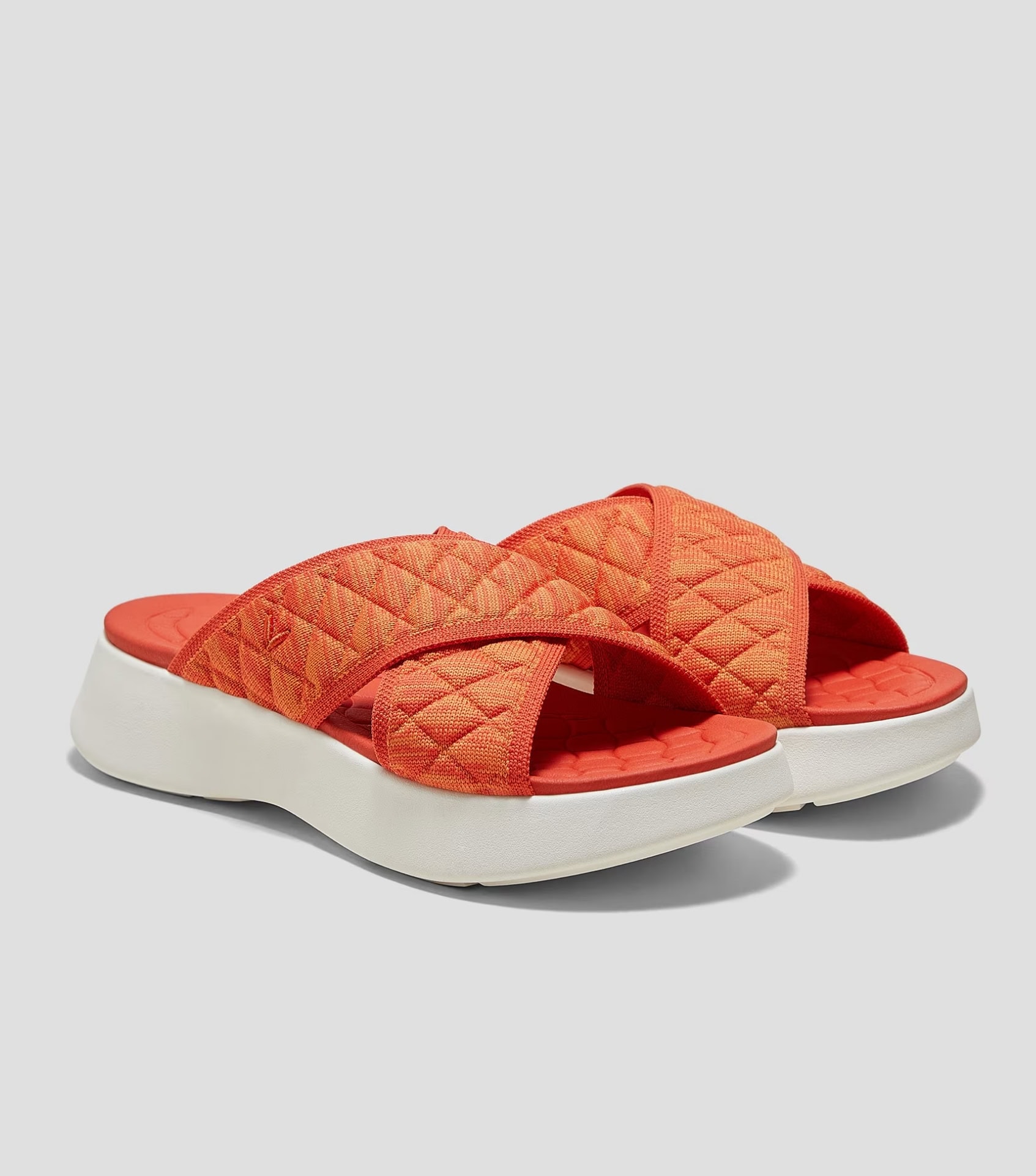Image by VIVAIA (sustainable platform sandals)