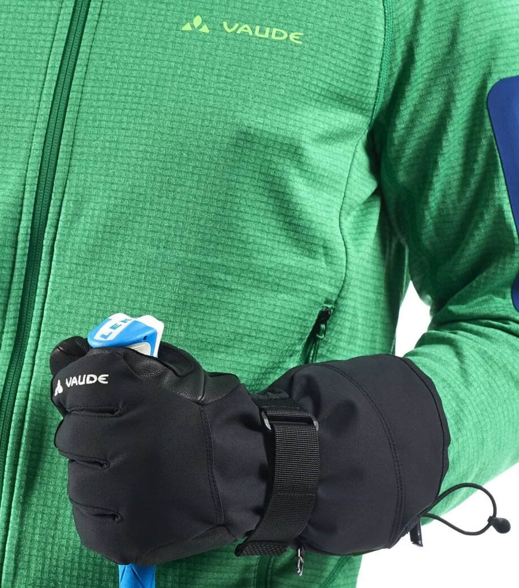 7 Vegan Gloves Made For An Ethical Winter Wonderland