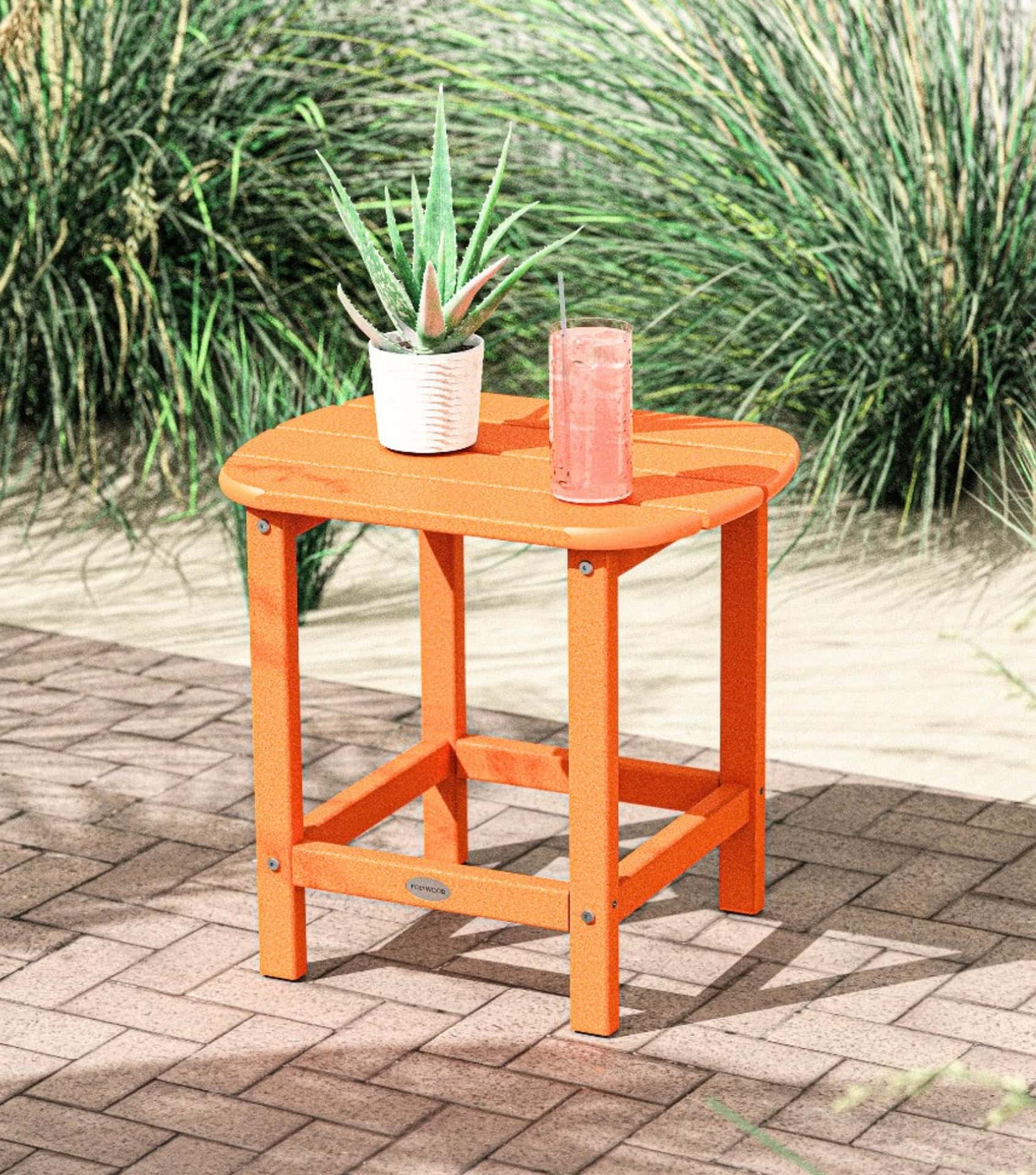Image by Vermont Wood Studios (recycled-plastic-outdoor-furniture)