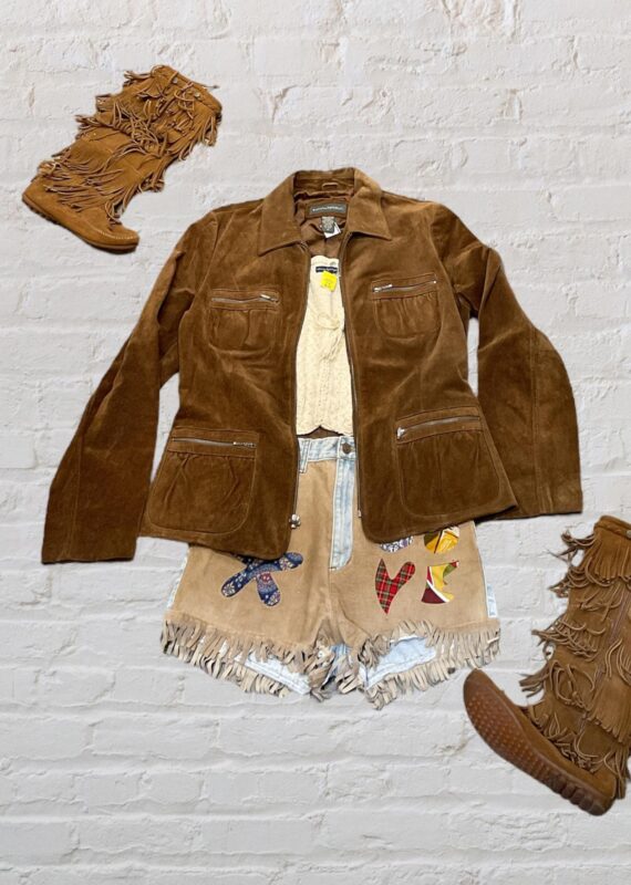 Image by Avalon Exchange (thrift-stores-tampa)