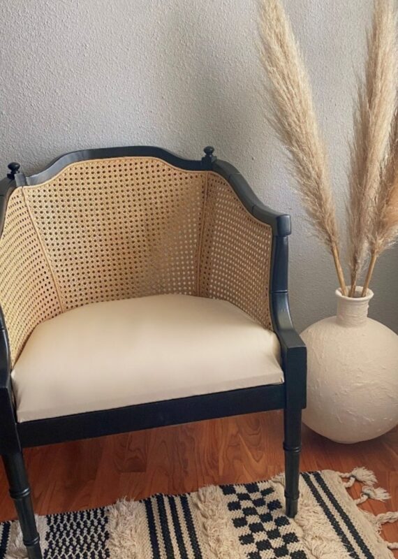 Image by City Thrift (thrift-stores-orlando)