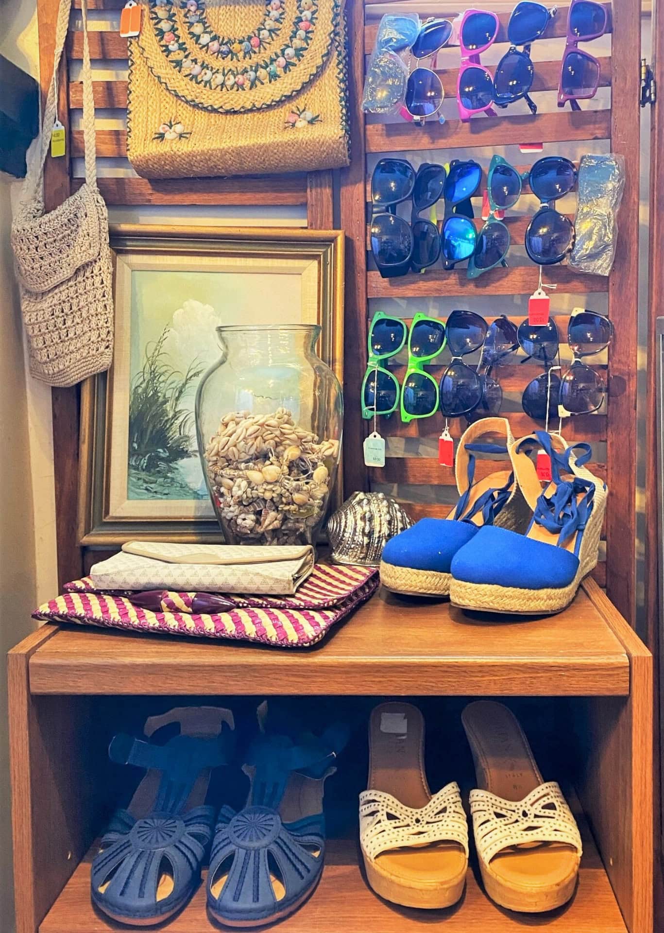 11 Best Thrift Stores In Phoenix The Valley Of Secondhand Scores